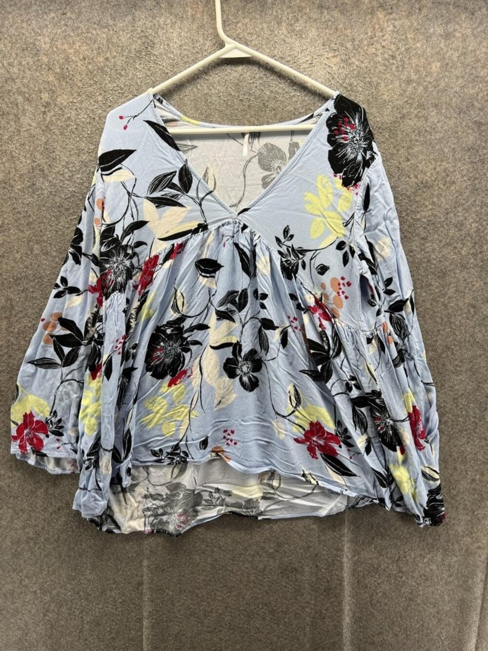 Free People Blouse Women Large Blue Floral V Neck Balloon Sleeve Ruffle Tunic